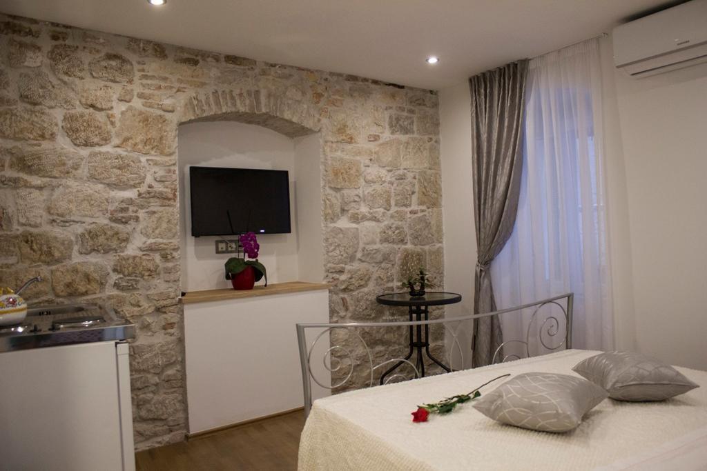 Apartamento Sobe Jukic Split Habitación foto